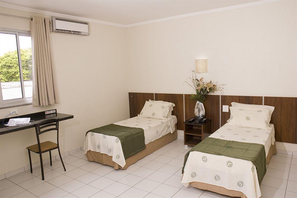 Araucaria Hotel Business - Maringá Екстериор снимка