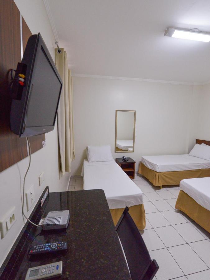 Araucaria Hotel Business - Maringá Екстериор снимка