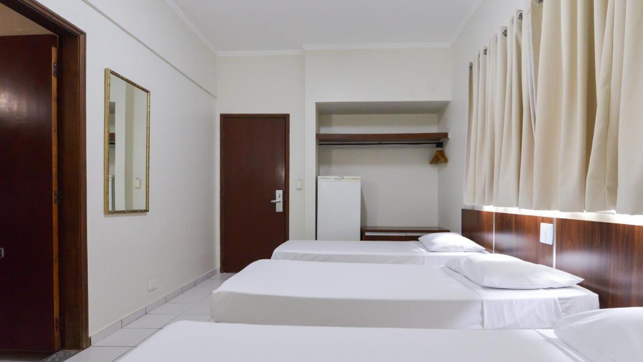 Araucaria Hotel Business - Maringá Екстериор снимка